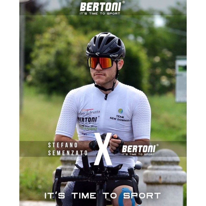 Lunette Connectée Bertoni Lunettes De Soleil Sport Cyclisme VTT Course U00e0 Pied Pour Homme Et Femme En TR90 100% UV Block Mod. ALPHA (noir Mat/rouge Mat - Verre Miroir Rouge Doru00e9 Oakley Lunette Connectée Bertoni Lunettes De Soleil Sport Cyclisme VTT Course U00e0 Pied Pour Homme Et Femme En TR90 100% UV Block Mod. ALPHA (noir Mat/rouge Mat - Verre Miroir Rouge Doru00e9 Oakley